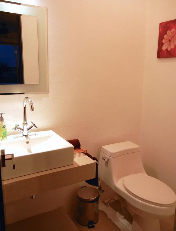 Hostal Urbano - Aeropuerto Alfredo V. Bonfil Екстериор снимка