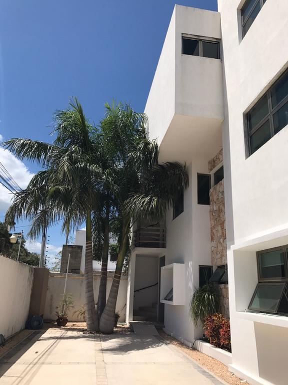 Hostal Urbano - Aeropuerto Alfredo V. Bonfil Екстериор снимка